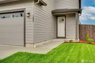 3447 SE 8th Ave, Battle Ground, WA 98604 - Photo 3