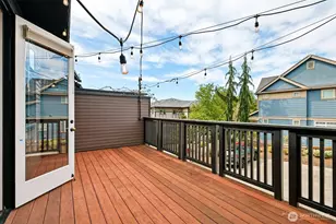 1078 NE High St, Issaquah, WA 98029 - Photo 13
