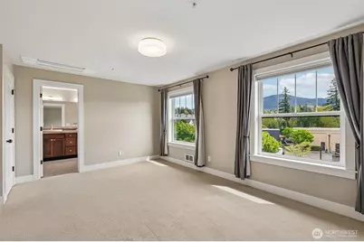 1078 NE High Street #10, Issaquah, WA 98029 - Photo 17