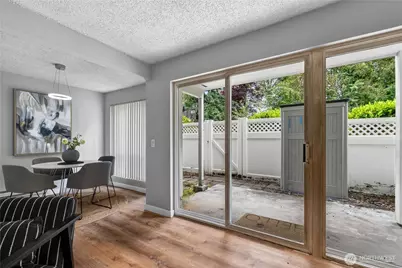 12631 NE 9th Place #C103, Bellevue, WA 98005 - Photo 9