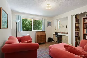 8101 McIntyre Ln NE, Bremerton, WA 98311 - Photo 17