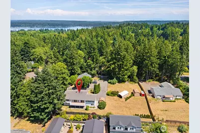 8101 McIntyre Lane NE, Bremerton, WA 98311 - Photo 31