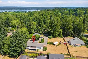 8101 McIntyre Ln NE, Bremerton, WA 98311 - Photo 31