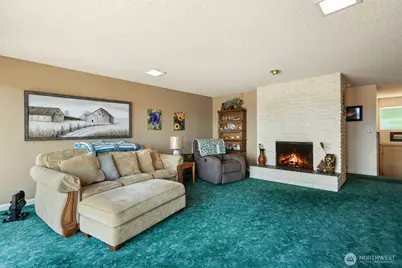 8101 McIntyre Lane NE, Bremerton, WA 98311 - Photo 7