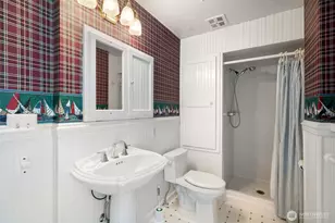 8101 McIntyre Ln NE, Bremerton, WA 98311 - Photo 27