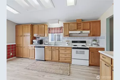 1718 Clark Drive #16, Wenatchee, WA 98801 - Photo 13