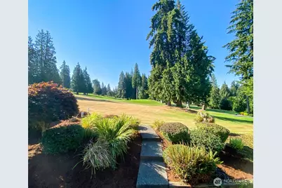 18217 NE 21st Street, Redmond, WA 98052 - Photo 35