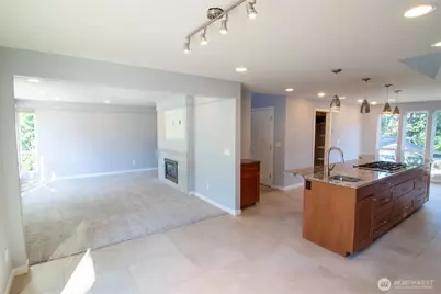 18217 NE 21st Street, Redmond, WA 98052 - Photo 7