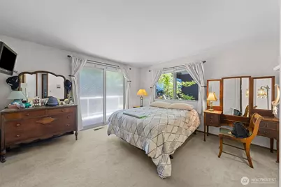 18216 77th Street E, Bonney Lake, WA 98391 - Photo 15