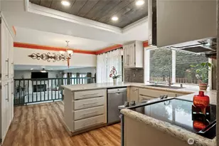 8906 10th Dr SE, Everett, WA 98208 - Photo 3
