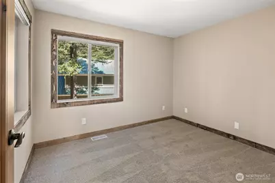 221 W Lakedale Drive, Ronald, WA 98940 - Photo 11