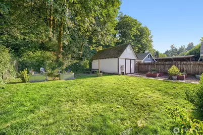 1025 S Donovan Street, Seattle, WA 98108 - Photo 25