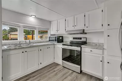 3001 S 288th Street #286, Federal Way, WA 98003 - Photo 9