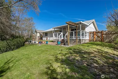8209 Comox Road, Birch Bay, WA 98230 - Photo 17