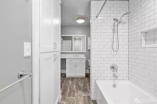409 S 34th St, Tacoma, WA 98418 - Photo 27