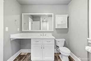 409 S 34th St, Tacoma, WA 98418 - Photo 29