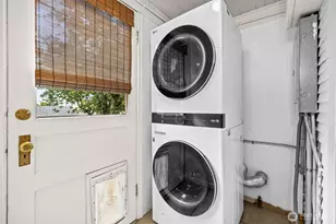 409 S 34th St, Tacoma, WA 98418 - Photo 19