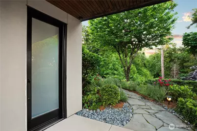 9632 Lake Washington Boulevard NE, Bellevue, WA 98004 - Photo 35