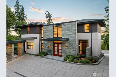 9632 Lake Washington Boulevard NE, Bellevue, WA 98004 - Photo 1
