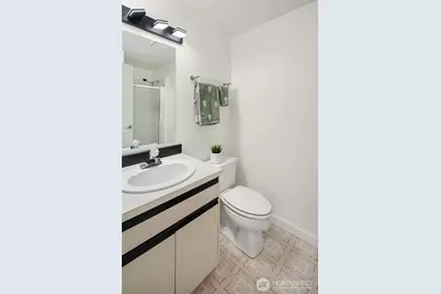 611 Bell Street #1, Edmonds, WA 98020 - Photo 29