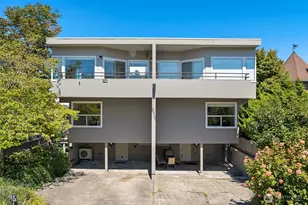 611 Bell St, Edmonds, WA 98020 - Photo 1