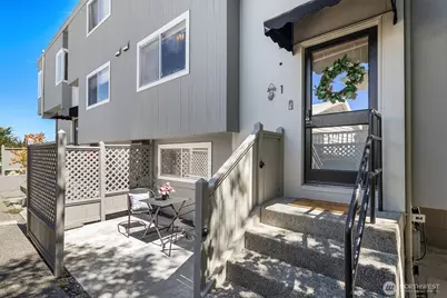 611 Bell Street #1, Edmonds, WA 98020 - Photo 7