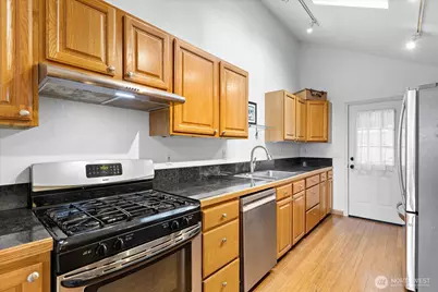 16917 SE 38th Place, Bellevue, WA 98008 - Photo 11