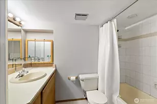 16917 SE 38th Pl, Bellevue, WA 98008 - Photo 21