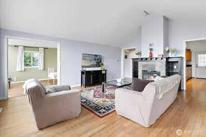 16917 SE 38th Place, Bellevue, WA 98008 - Photo 9