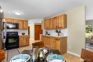 3611 Jack Pine Dr, Bremerton, WA 98310 - Photo 11