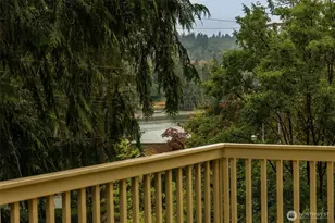 1649 NE Harvard Ave, Keyport, WA 98345 - Photo 39