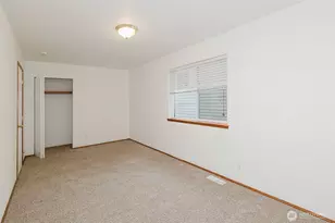 1649 NE Harvard Ave, Keyport, WA 98345 - Photo 27