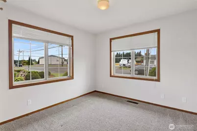 714 19th Street #A, Lynden, WA 98264 - Photo 5