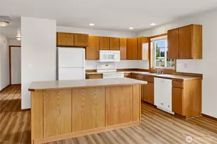 714 19th St, Lynden, WA 98264 - Photo 13
