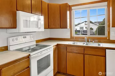 714 19th Street #A, Lynden, WA 98264 - Photo 15