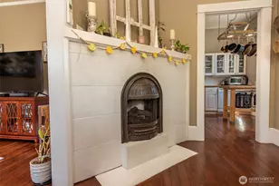233 E 9th St, Port Angeles, WA 98362 - Photo 9