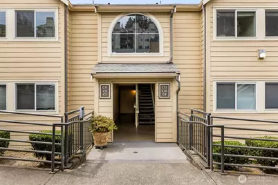 3811 SE 130th Lane #C12, Bellevue, WA 98006 - Photo 11