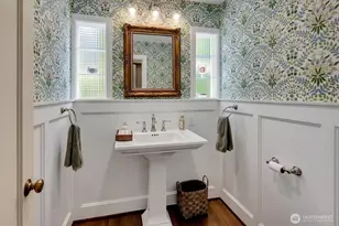 101 Prospect St, Seattle, WA 98109 - Photo 17