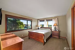 13705 68th Ave W, Edmonds, WA 98026 - Photo 35