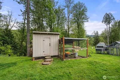 708 NE Eaton Court, Castle Rock, WA 98611 - Photo 27
