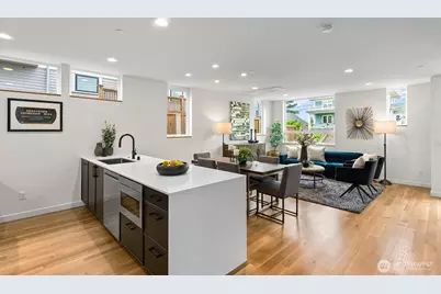 4122 Burke Avenue N, Seattle, WA 98103 - Photo 11