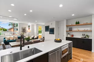 4122 Burke Ave N, Seattle, WA 98103 - Photo 9