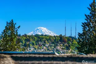 4122 Burke Ave N, Seattle, WA 98103 - Photo 29