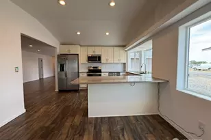 10946 NE 5 2 Rd, Moses Lake, WA 98837 - Photo 5