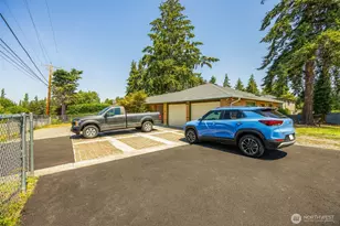 24608 Marine View Dr S, Des Moines, WA 98198 - Photo 19