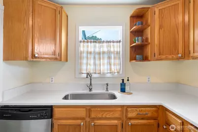556 25th Avenue, Longview, WA 98632 - Photo 11