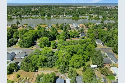 576 Chenois Avenue NE, Ocean Shores, WA 98569 - Photo 7
