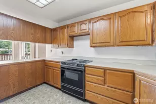 5470 E Grapeview Loop Rd, Allyn, WA 98524 - Photo 17