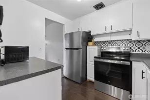 605 S 304th St, Federal Way, WA 98003 - Photo 11
