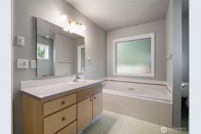 6920 47th Street Ct W, University Place, WA 98466 - Photo 23